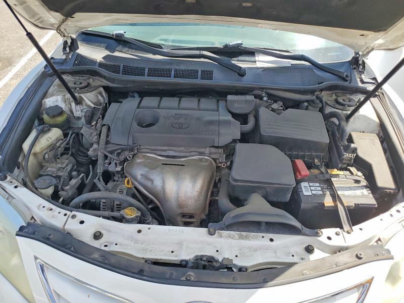Photo 11 from auction – 2011 TOYOTA CAMRY with VIN 4T1BF3EK2BU635263
