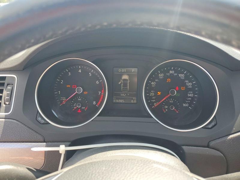 Photo 9 from auction – 2017 VOLKSWAGEN JETTA with VIN 3VWDB7AJ9HM202613