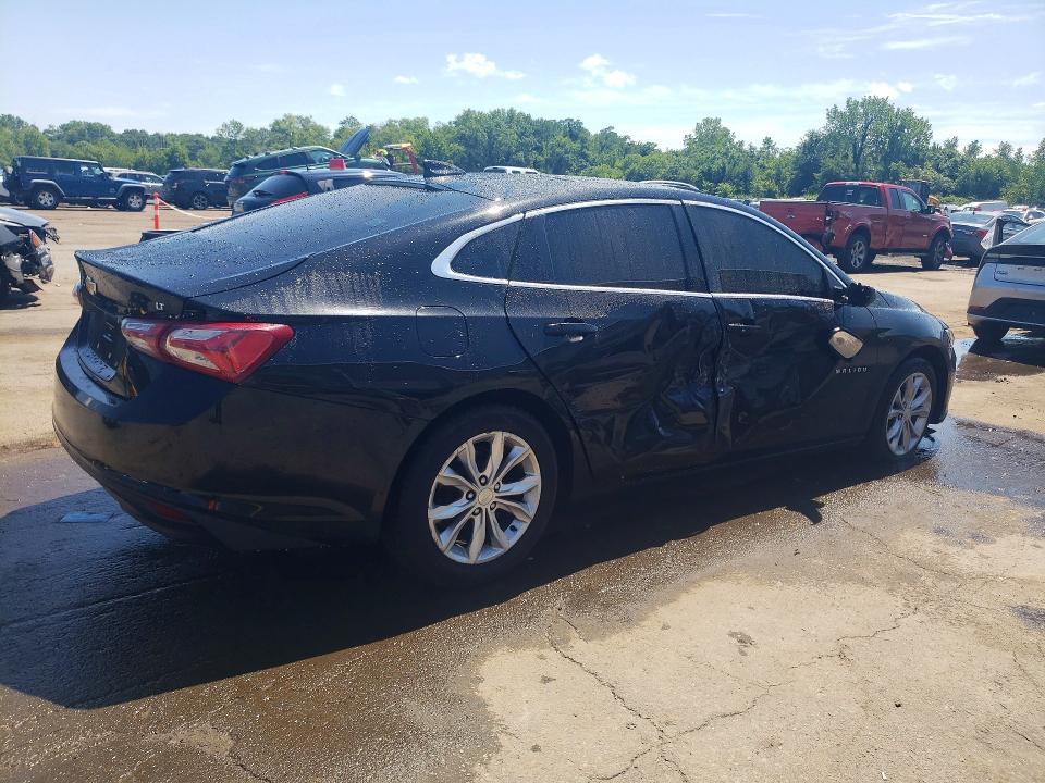 Photo 3 from auction – 2020 CHEVROLET MALIBU with VIN 1G1ZD5ST3LF042477