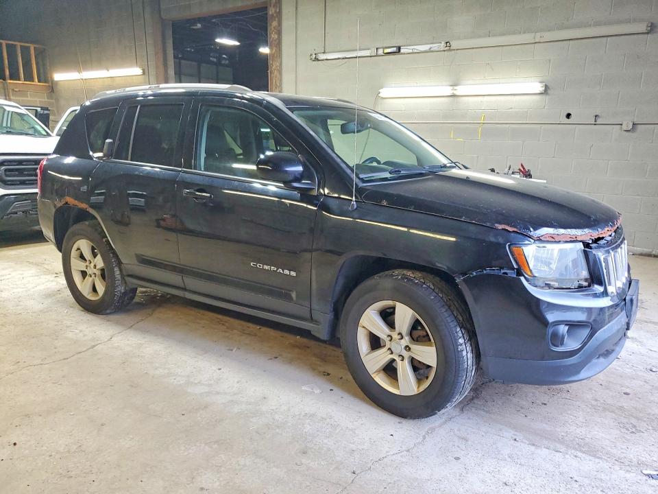 Photo 4 from auction – 2016 JEEP COMPASS with VIN 1C4NJDEB3GD759443