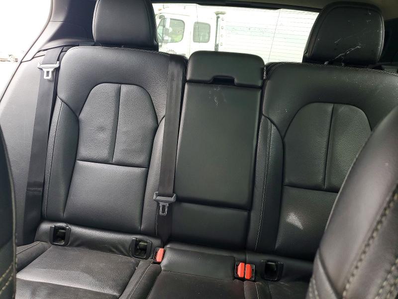 Photo 10 from auction – 2019 VOLVO XC40 with VIN YV4162ULXK2056552