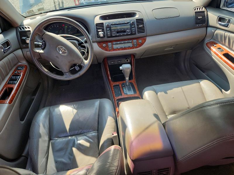 Photo 8 from auction – 2002 TOYOTA CAMRY with VIN JTDBF30K220079815