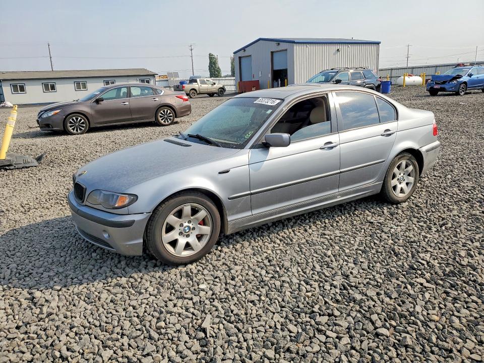 BMW 325 2005 with VIN WBAEV33465KW18956 - Photo from auction