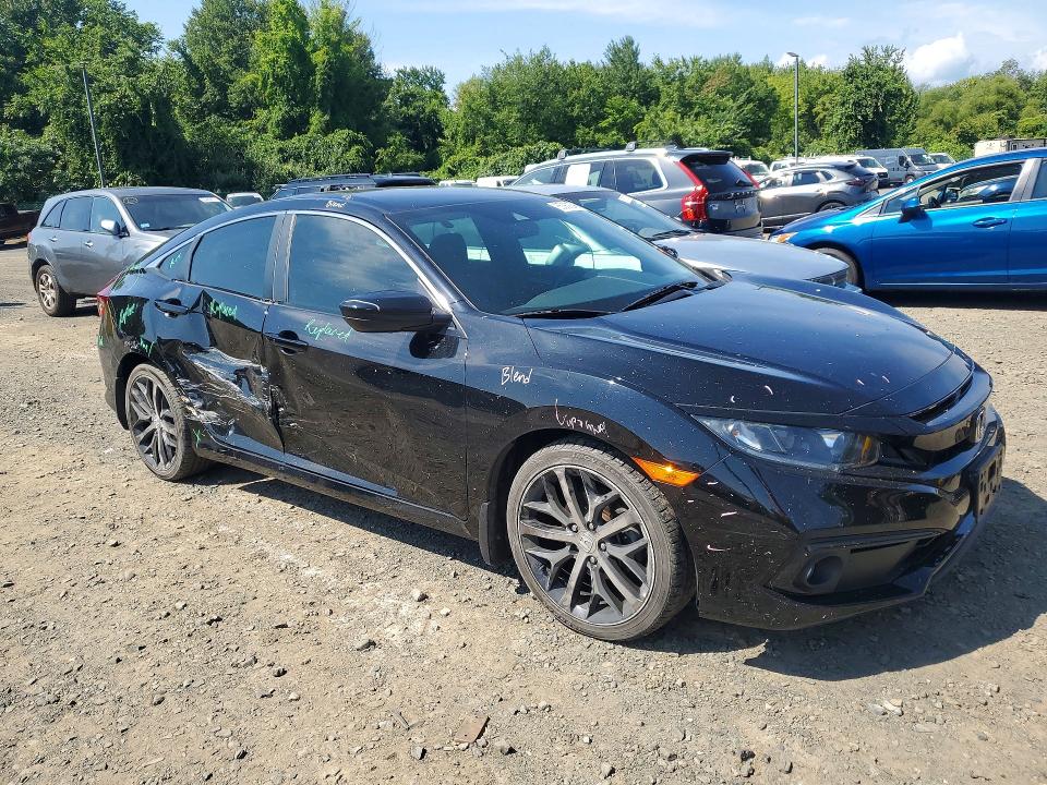 Photo 4 from auction – 2019 HONDA CIVIC with VIN 2HGFC2E8XKH576223