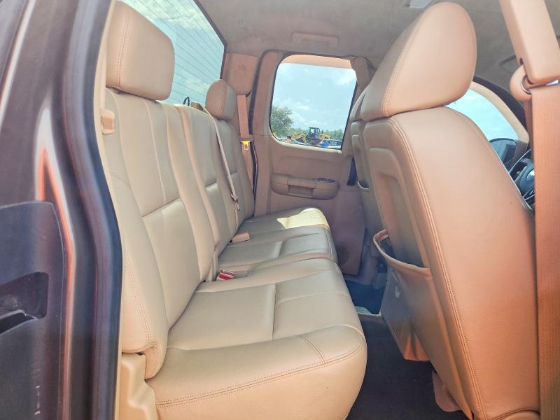 Photo 10 from auction – 2008 CHEVROLET SILVERADO with VIN 2GCEC19J681128970