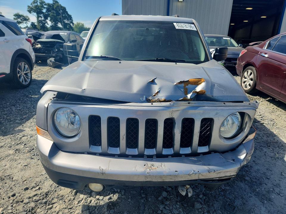 Photo 5 from auction – 2016 JEEP PATRIOT with VIN 1C4NJPBB0GD604175
