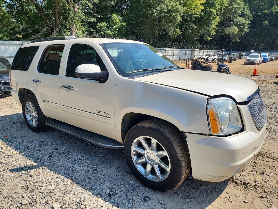 Photo 4 from auction – 2013 GMC YUKON with VIN 1GKS1EEF2DR359369