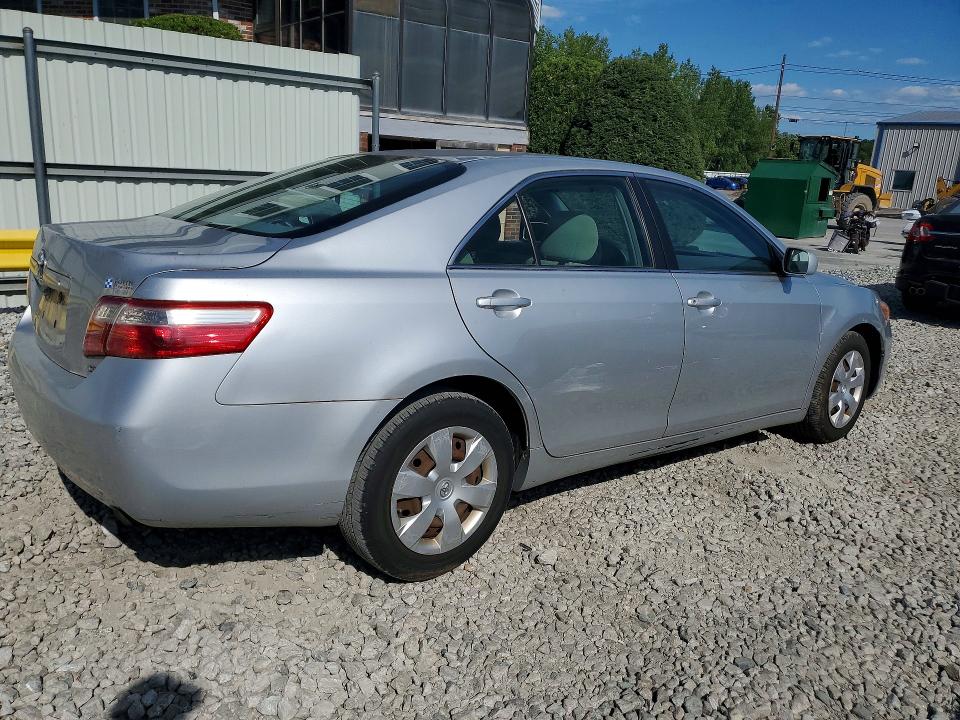 Photo 3 from auction – 2007 TOYOTA CAMRY with VIN 4T1BE46K27U171728