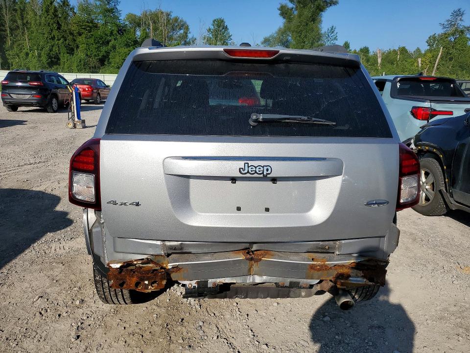 Photo 6 from auction – 2016 JEEP COMPASS with VIN 1C4NJDEB3GD772757
