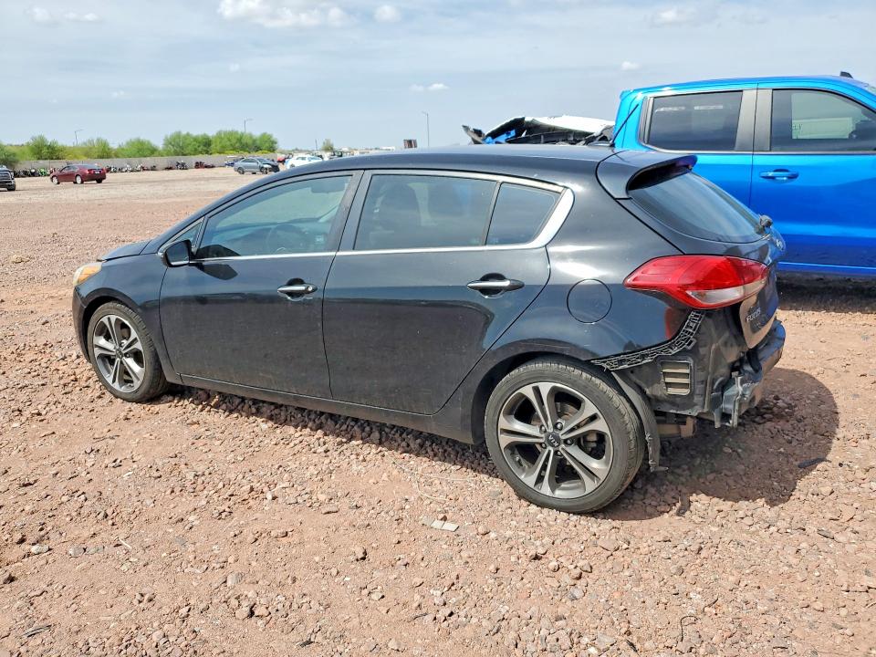Photo 2 from auction – 2016 KIA FORTE with VIN KNAFX5A88G5548488
