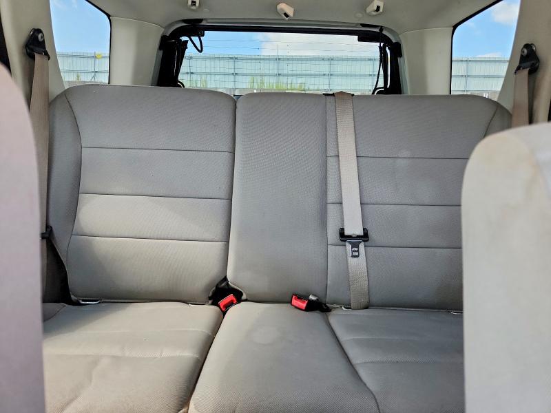 Photo 10 from auction – 2010 FORD ESCAPE with VIN 1FMCU0DG3AKC42484