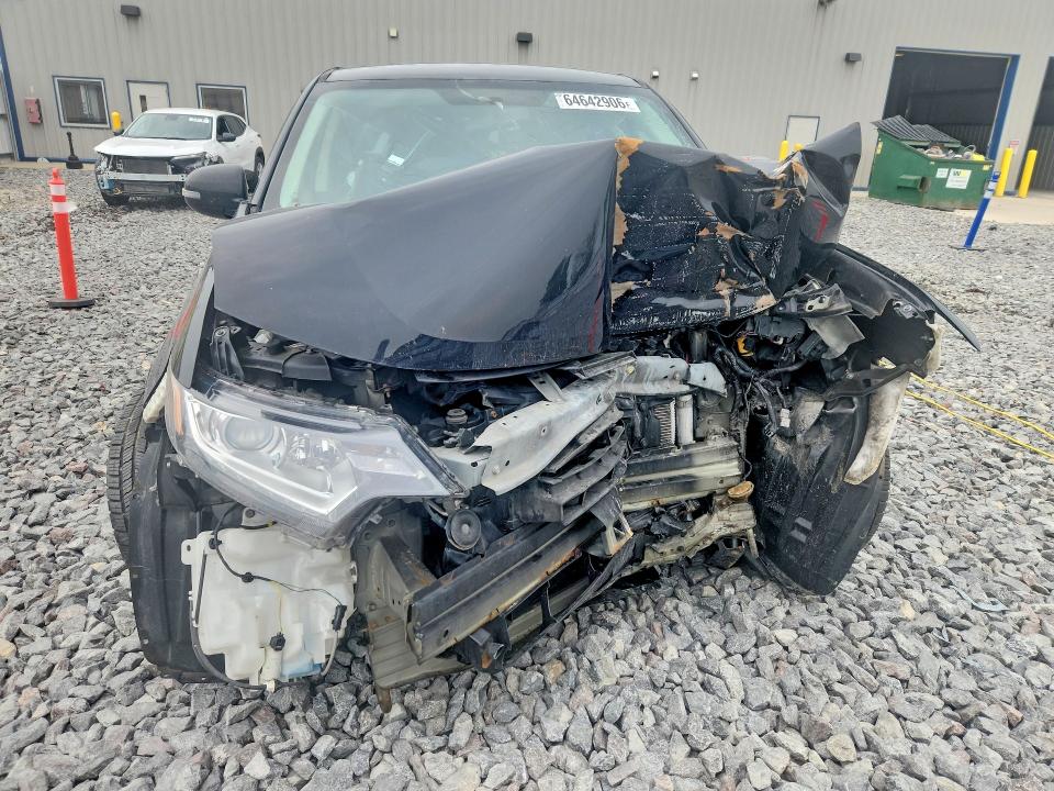 Photo 5 from auction – 2018 MITSUBISHI OUTLANDER with VIN JA4AZ3A38JZ024784