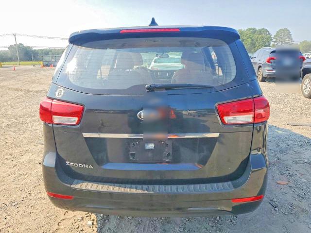 Photo 6 from auction – 2017 KIA SEDONA with VIN KNDMA5C15H6258409