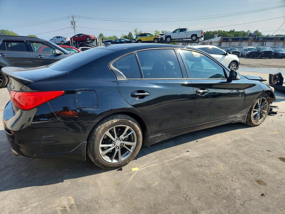 Photo 3 from auction – 2017 INFINITI Q50 with VIN JN1EV7ARXHM841182
