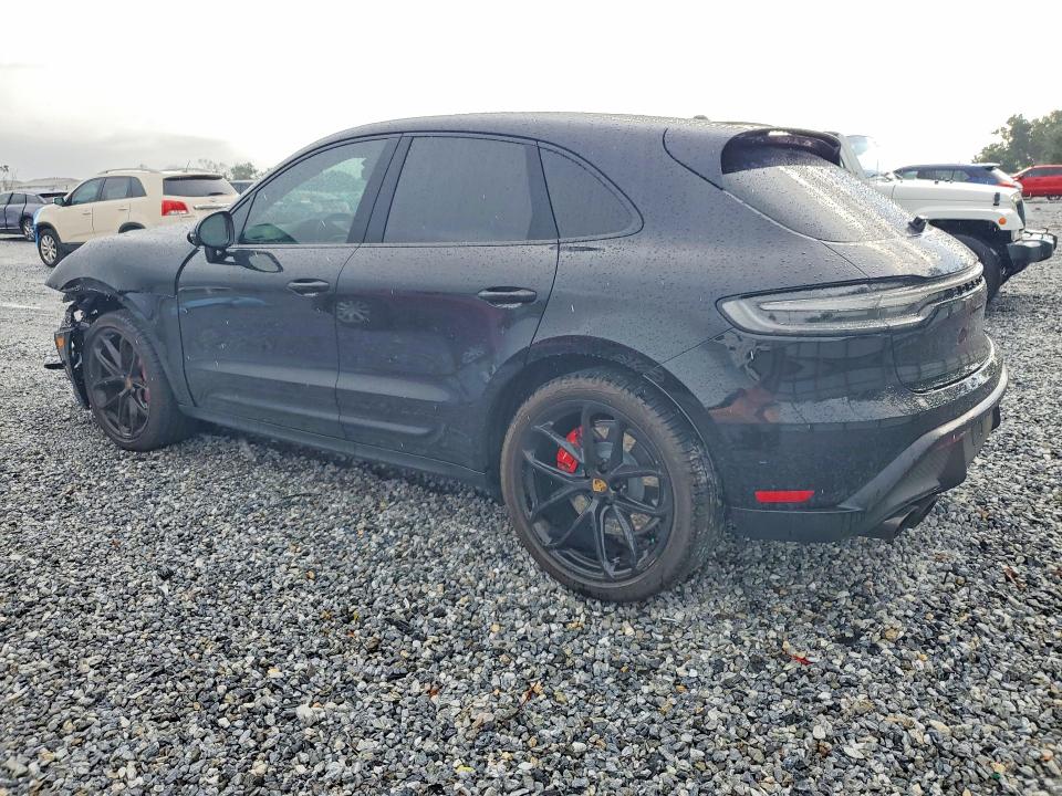 Photo 2 from auction – 2024 PORSCHE MACAN with VIN WP1AF2A59RLB56508