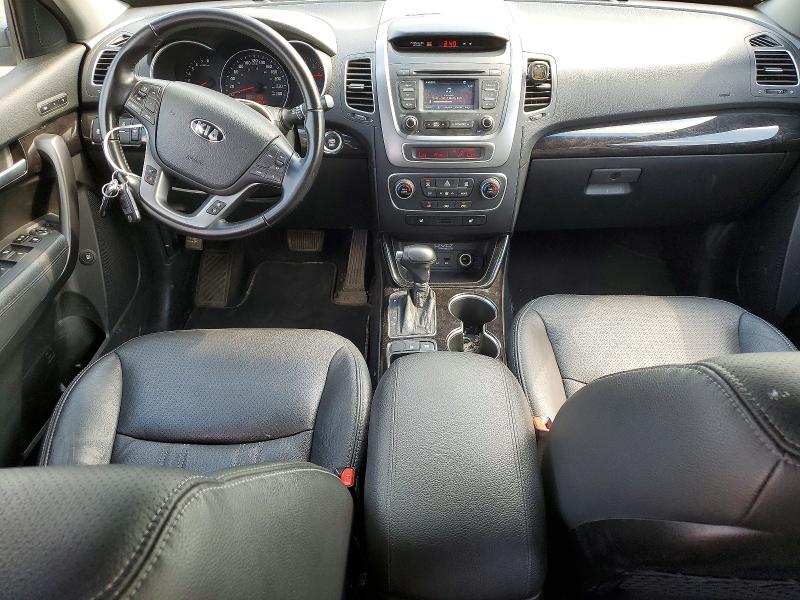 Photo 8 from auction – 2015 KIA SORENTO with VIN 5XYKTCA60FG554209