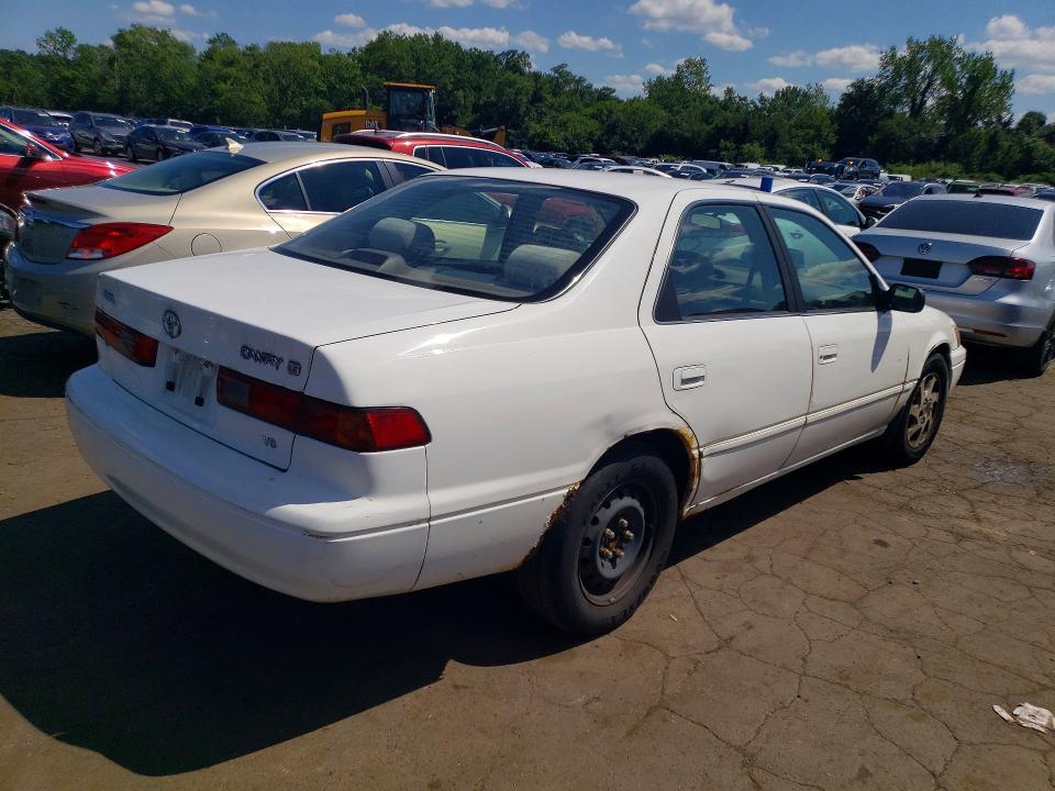 Photo 3 from auction – 1999 TOYOTA CAMRY with VIN JT2BF22K0X0203894