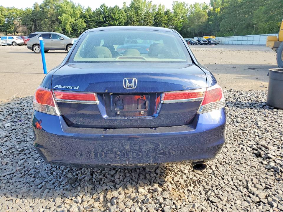 Photo 6 from auction – 2011 HONDA ACCORD with VIN 1HGCP2F78BA095754
