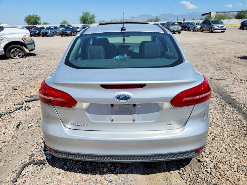 Photo 6 from auction – 2016 FORD FOCUS with VIN 1FADP3F26GL235220