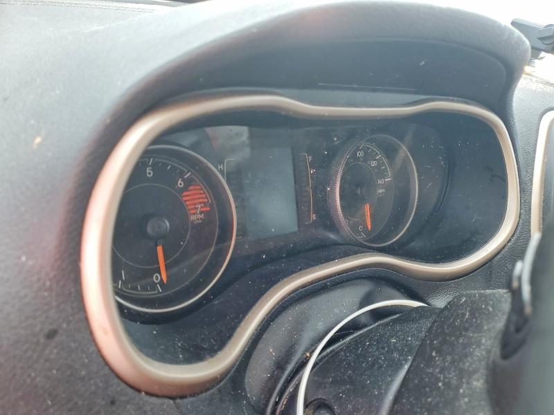 Photo 9 from auction – 2016 JEEP CHEROKEE with VIN 1C4PJMCB2GW296520