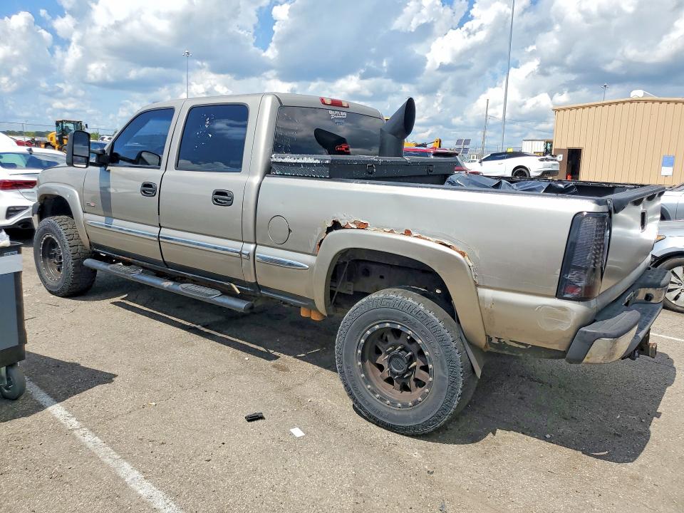 Photo 2 from auction – 2002 GMC SIERRA with VIN 1GTHK23102F145486