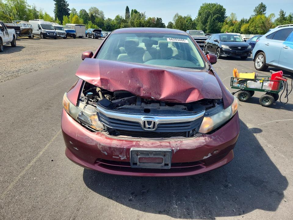 Photo 5 from auction – 2012 HONDA CIVIC with VIN 2HGFB2F54CH585380