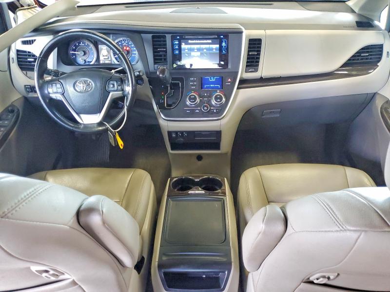 Photo 8 from auction – 2015 TOYOTA SIENNA with VIN 5TDYK3DC5FS654954