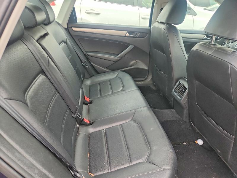 Photo 10 from auction – 2014 VOLKSWAGEN PASSAT with VIN 1VWBS7A31EC070842