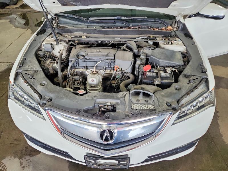 Photo 11 from auction – 2015 ACURA TLX with VIN 19UUB1F31FA020684