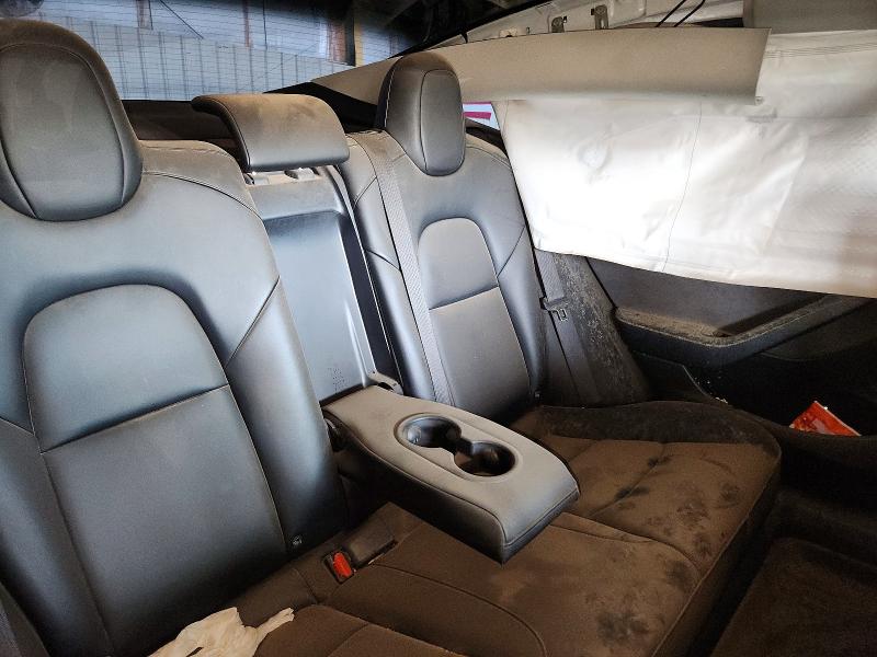Photo 10 from auction – 2022 TESLA MODEL 3 with VIN 5YJ3E1EB1NF107307