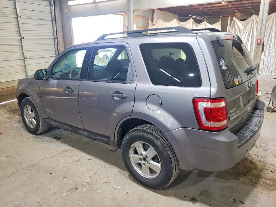 Photo 2 from auction – 2008 FORD ESCAPE with VIN 1FMCU93128KD40210
