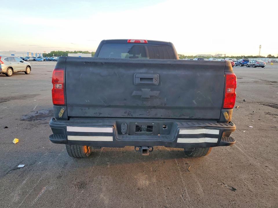 Photo 6 from auction – 2017 CHEVROLET SILVERADO with VIN 1GCRCPEC9HZ262312