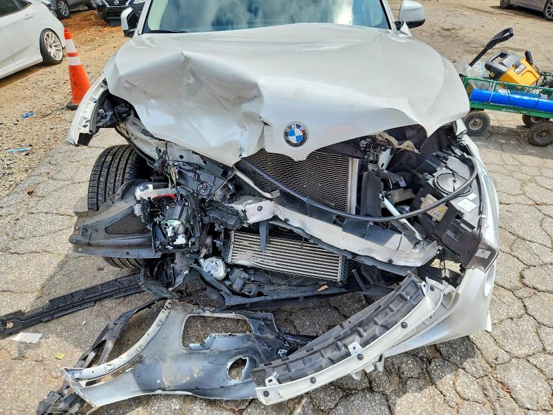 Photo 11 from auction – 2016 BMW X5 with VIN 5UXKR0C51G0P29073