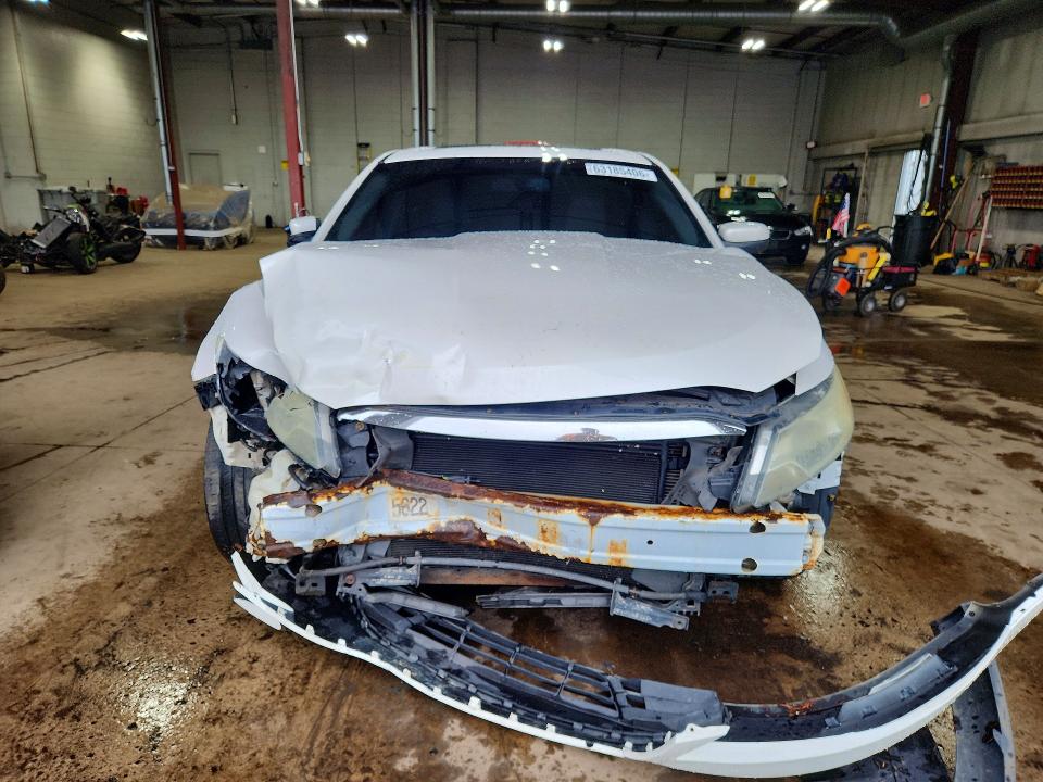 Photo 5 from auction – 2011 FORD TAURUS with VIN 1FAHP2EWXBG100579