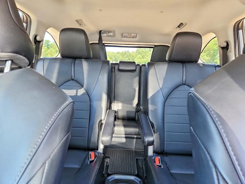 Photo 10 from auction – 2021 TOYOTA HIGHLANDER with VIN 5TDHZRBH1MS109151