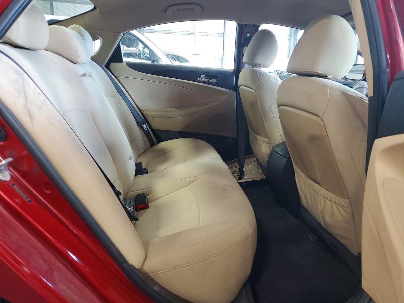 Photo 10 from auction – 2012 HYUNDAI SONATA with VIN 5NPEB4AC6CH465728