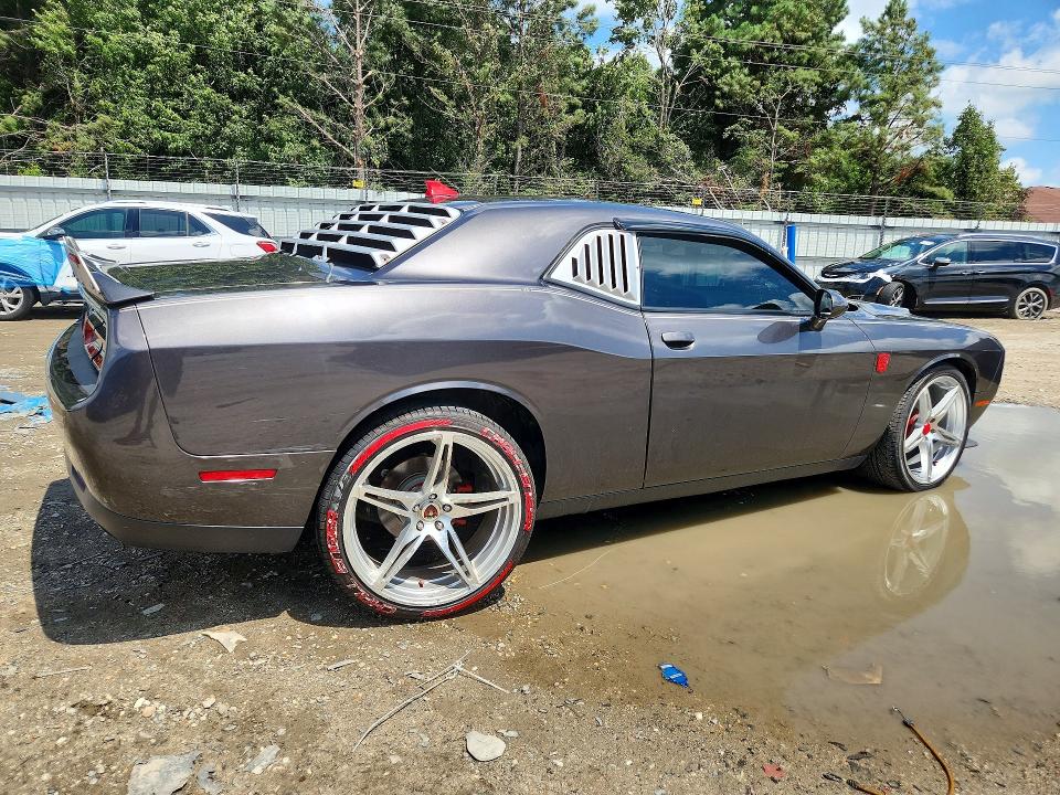 Photo 3 from auction – 2019 DODGE CHALLENGER with VIN 2C3CDZAG2KH561594