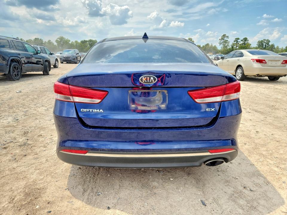 Photo 6 from auction – 2016 KIA OPTIMA with VIN 5XXGU4L38GG073027
