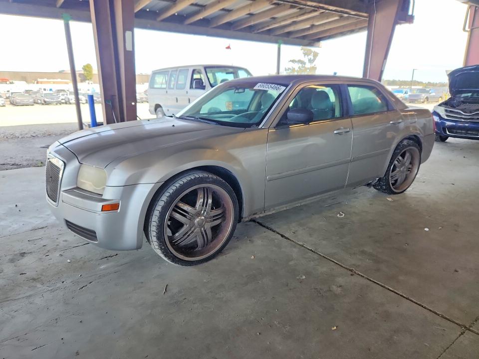 CHRYSLER 300 2006 with VIN 2C3KA43R36H377101 - Photo from auction