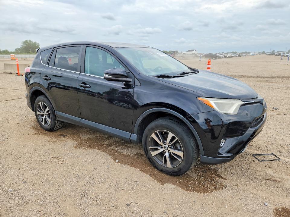 Photo 4 from auction – 2018 TOYOTA RAV4 with VIN 2T3WFREV8JW411242