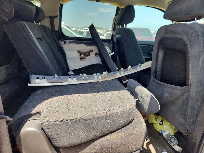 Photo 11 from auction – 2007 CHEVROLET SUBURBAN with VIN 3GNFC16017G228505