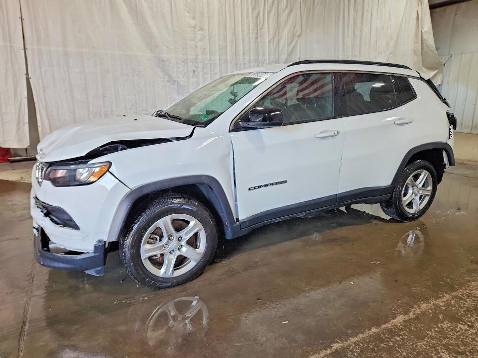 JEEP COMPASS 2023 with VIN 3C4NJDBN3PT561549 - Photo from auction