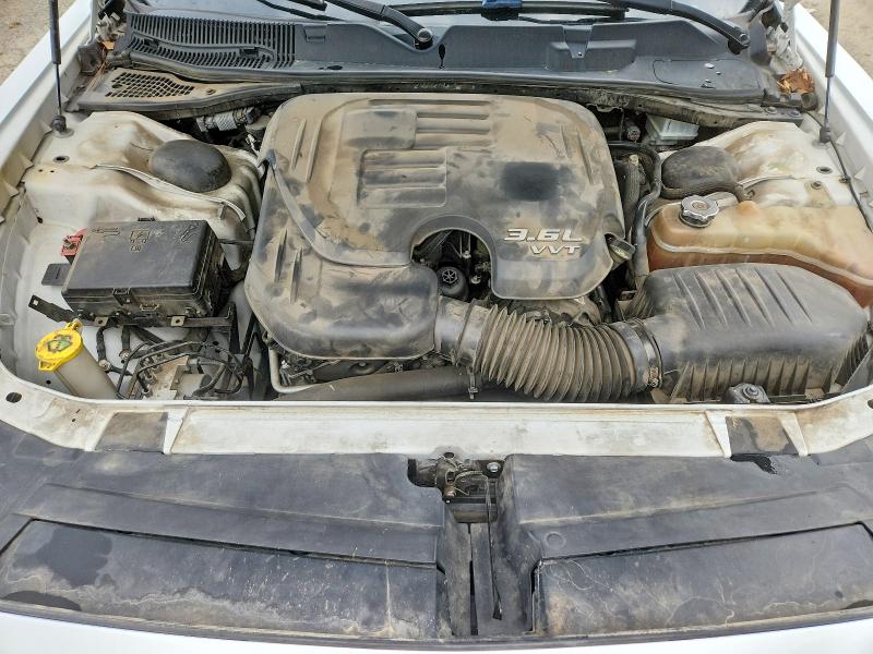 Photo 11 from auction – 2018 DODGE CHALLENGER with VIN 2C3CDZAG6JH228295