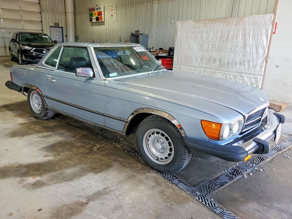 Photo 4 from auction – 1980 MCRE 450 SL with VIN WDB10704412065217