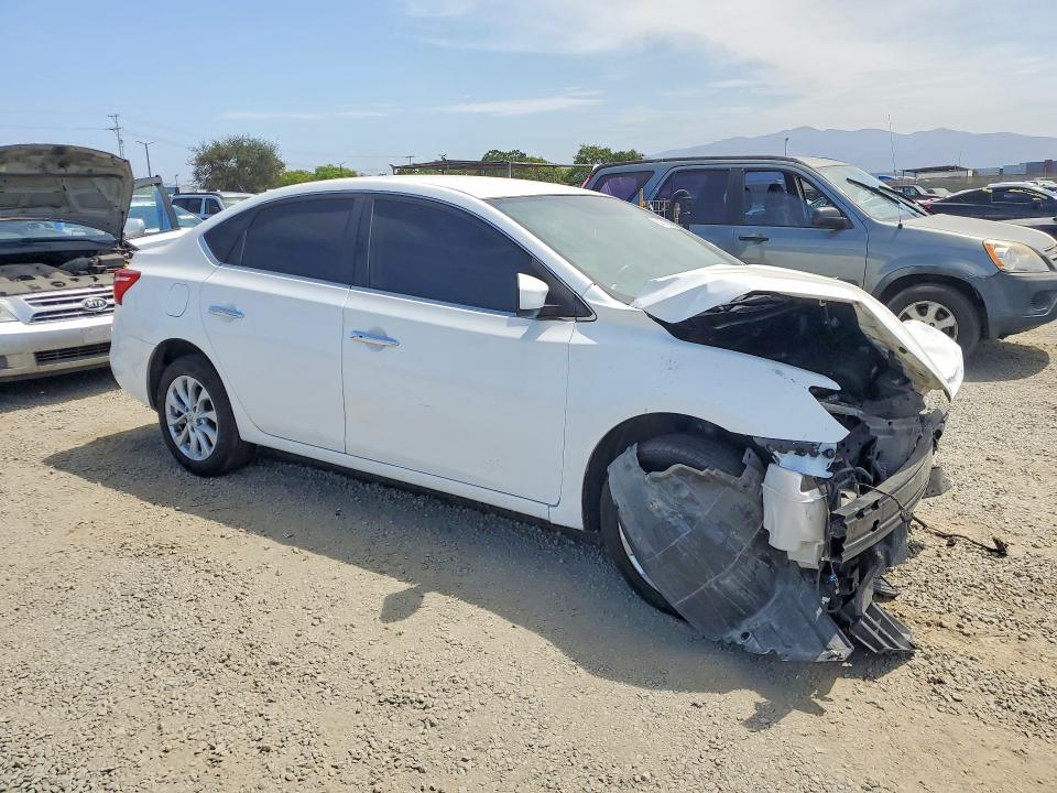 Photo 4 from auction – 2019 NISSAN SENTRA with VIN 3N1AB7AP7KY435161