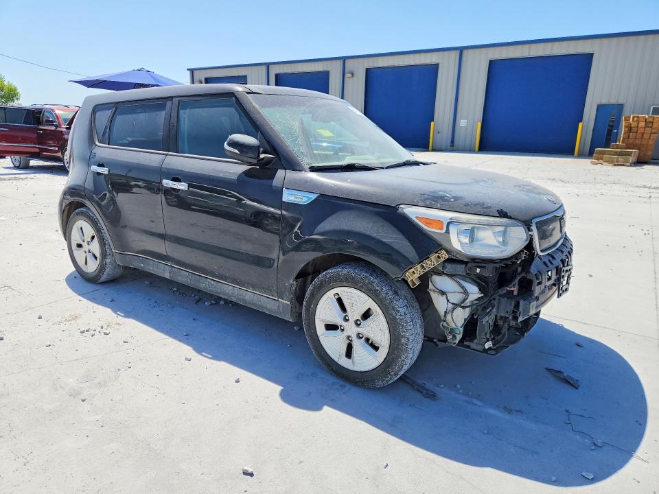 Photo 4 from auction – 2016 KIA SOUL EV with VIN KNDJX3AE0G7016342