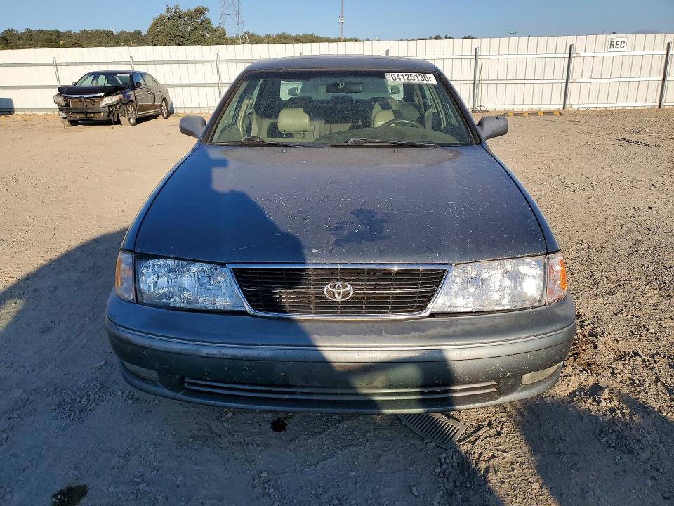 Photo 5 from auction – 1999 TOYOTA AVALON with VIN 4T1BF18B8XU293776