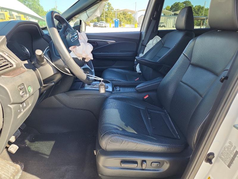 Photo 7 from auction – 2023 HONDA PASSPORT with VIN 5FNYF8H56PB001844