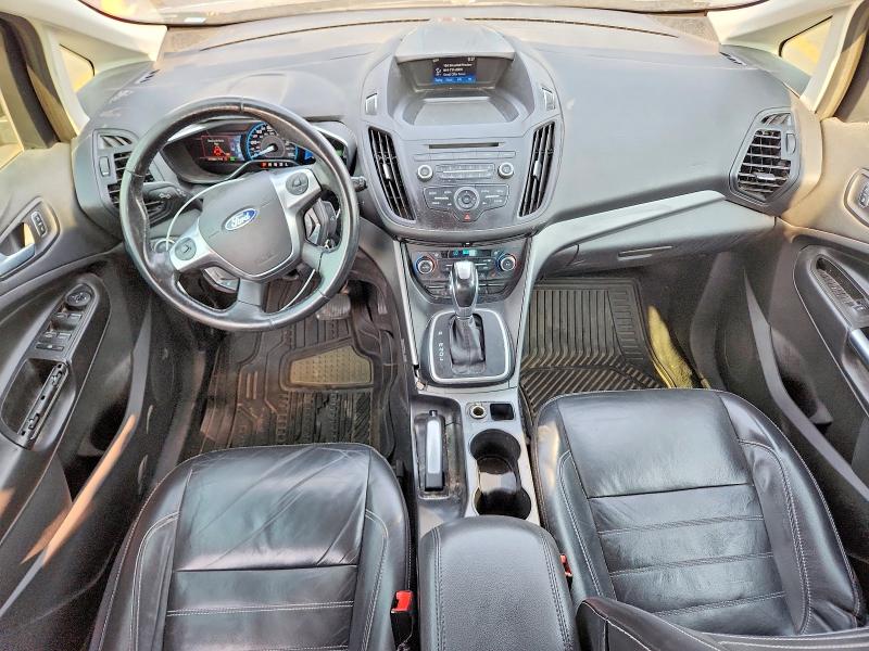 Photo 8 from auction – 2017 FORD C-MAX with VIN 1FADP5AU1HL111555