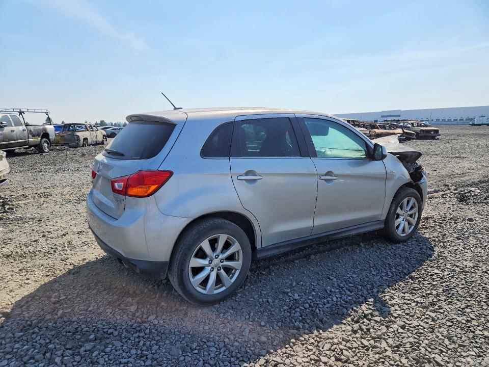 Photo 3 from auction – 2015 MITSUBISHI OUTLANDER SPORT with VIN 4A4AR4AU0FE032258